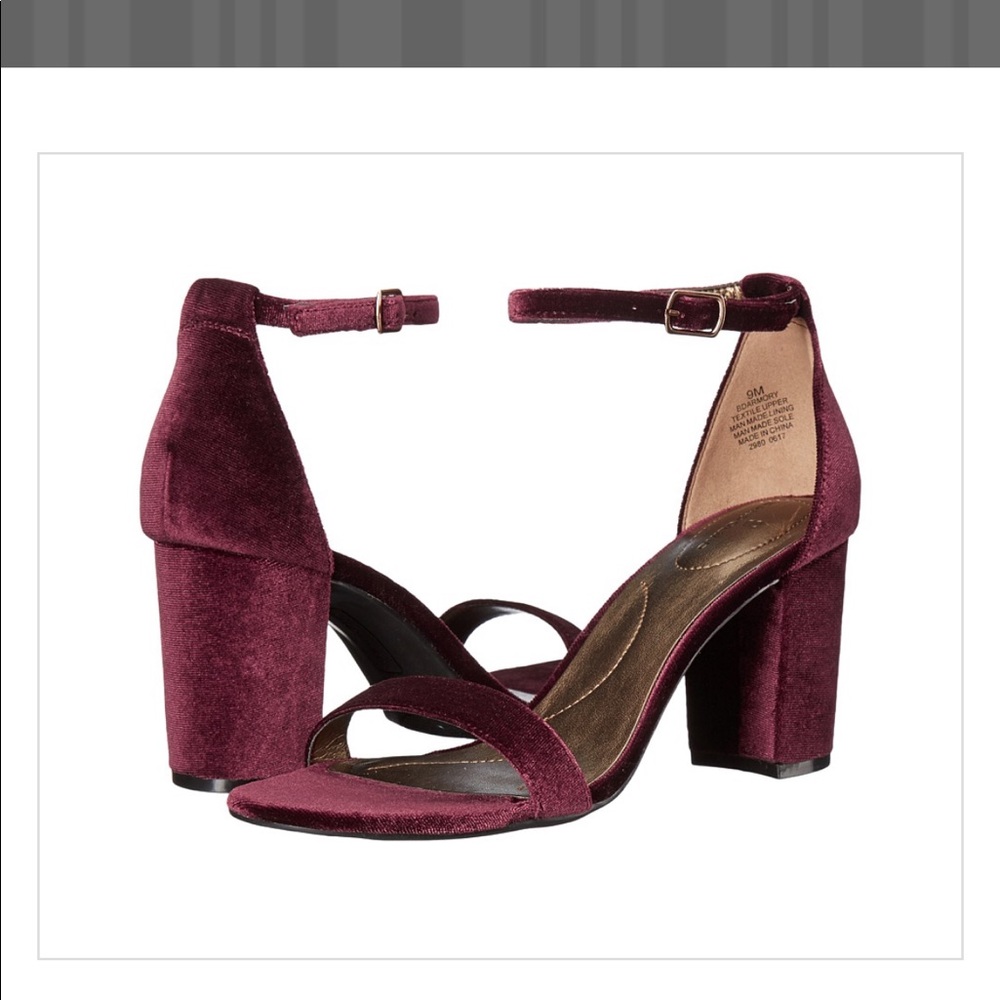 Bandolino - Armory (Sangria Velvet) Heels